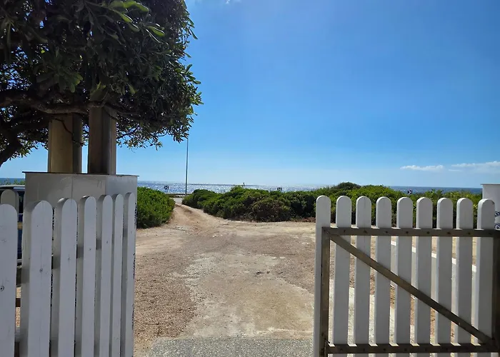 Fronte Mare - Posto Rosso Villa *